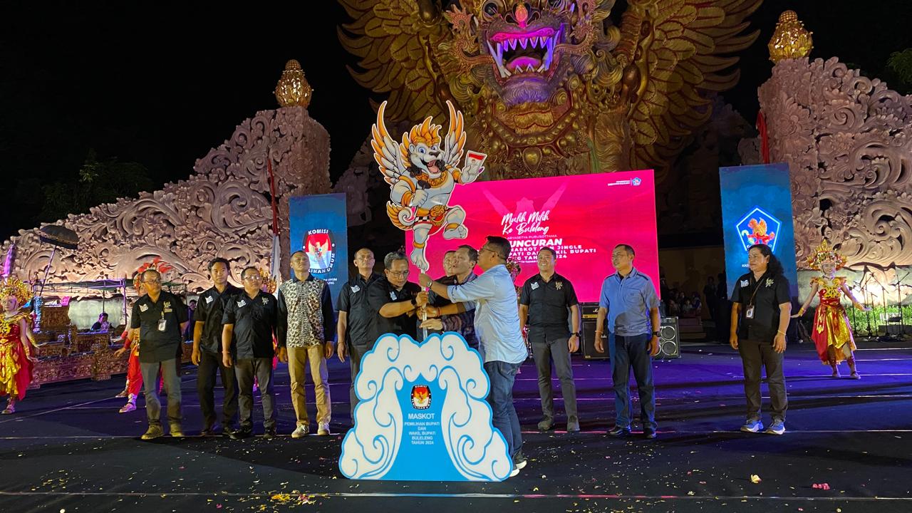 Menghadiri Launching Tahapan, Maskot, dan Jingle